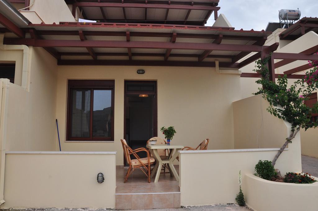 Kato Zakros Palace Apartments Extérieur photo